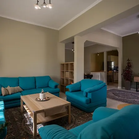 Σπίτι Με Κήπο Στους Γόμφους Τρικάλων Holiday home