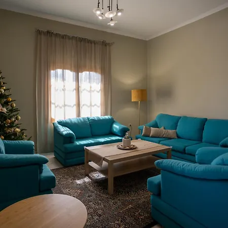 Σπίτι Με Κήπο Στους Γόμφους Τρικάλων Vakantiehuis *