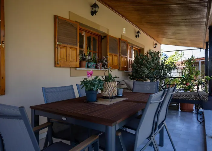 Vakantiehuis Σπίτι Με Κήπο Στους Γόμφους Τρικάλων Gomfoi