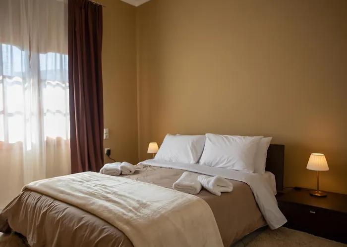 Σπίτι Με Κήπο Στους Γόμφους Τρικάλων * Gomfoi